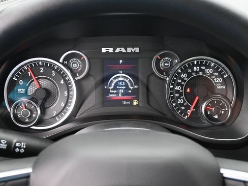 Used 2025 RAM 1500 Tradesman AWD/4WD image 11