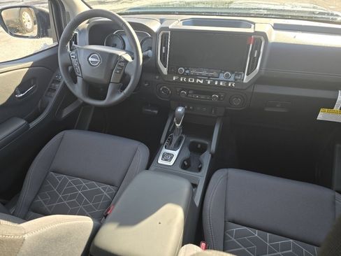 New 2026 Nissan Frontier SV image 12
