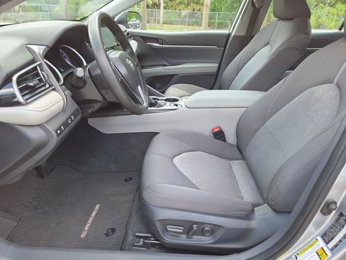 Certified 2022 Toyota Camry LE FWD image 24