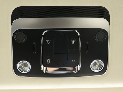 Used 2020 Bentley Flying Spur W12 image 80