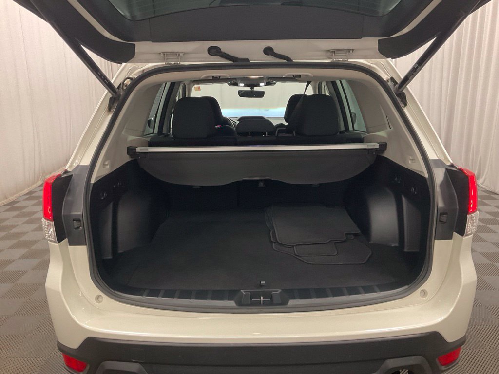 Used 2024 Subaru Forester Premium AWD/4WD image 28