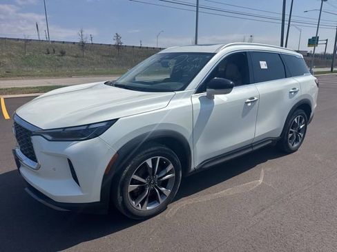 Used 2022 INFINITI QX60 Luxe image 1