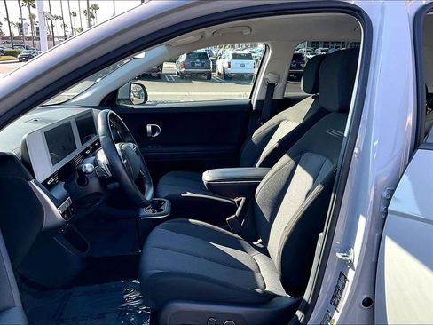Used 2024 Hyundai Ioniq 5 SEL RWD image 15