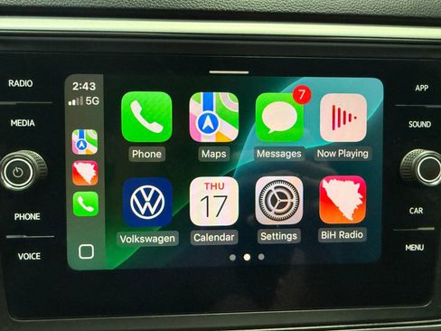 Used 2021 Volkswagen Atlas SE image 57