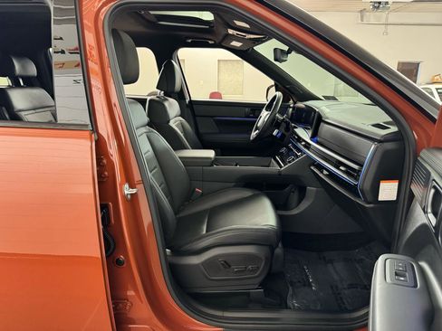 Used 2025 Hyundai Santa Fe Calligraphy image 49