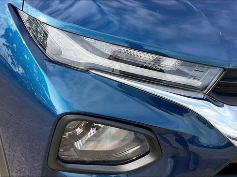 Used 2021 Chevrolet TrailBlazer LT w/ Convenience Package FWD image 29