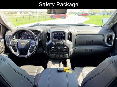 Used 2023 Chevrolet Silverado 2500 LTZ w/ LTZ Convenience Package image 7