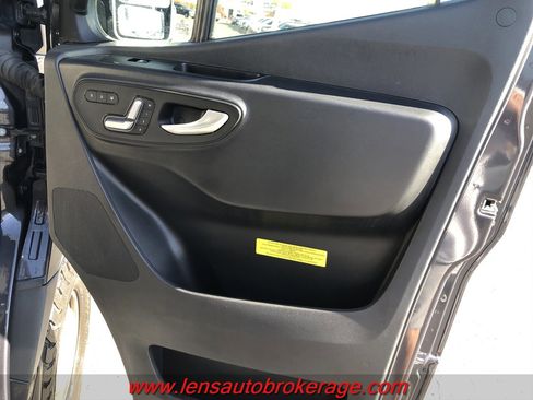 Used 2020 Mercedes-Benz Sprinter 2500 image 15