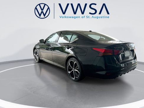 Used 2024 Nissan Altima 2.5 SR FWD image 5