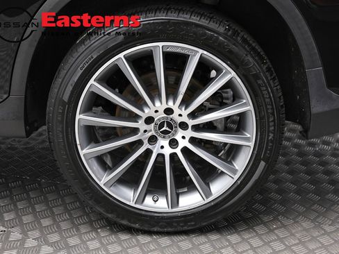 Used 2022 Mercedes-Benz GLC 300 4MATIC w/ AMG Line image 8