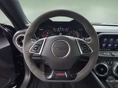 Used 2021 Chevrolet Camaro SS image 10