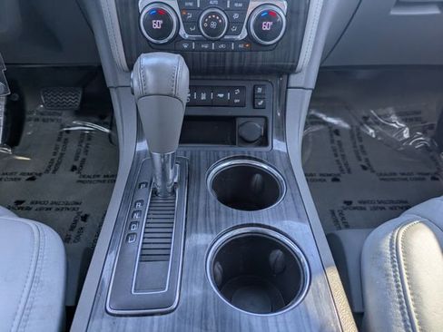 Used 2013 Chevrolet Traverse LTZ image 20