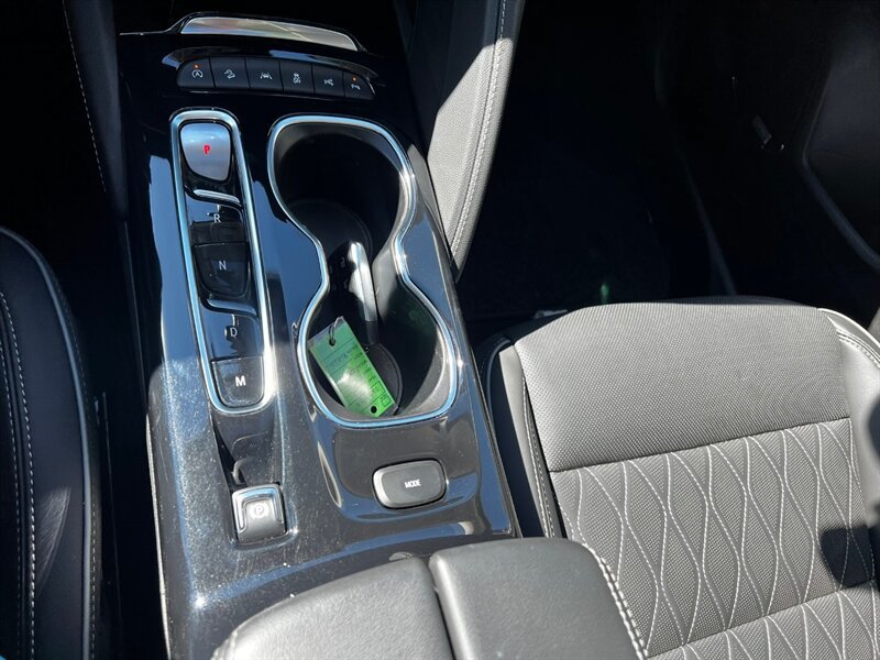 Used 2023 Buick Envision Avenir AWD/4WD image 38