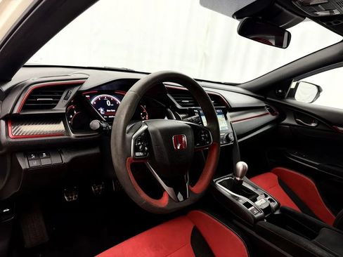 Used 2021 Honda Civic Type R image 8