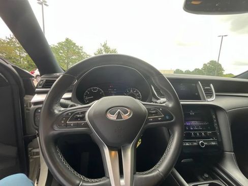 Used 2021 INFINITI QX50 Luxe w/ Appearance Package AWD/4WD image 18