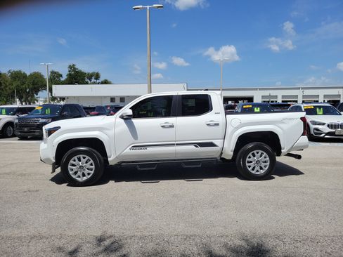 Used 2024 Toyota Tacoma SR5 RWD image 6