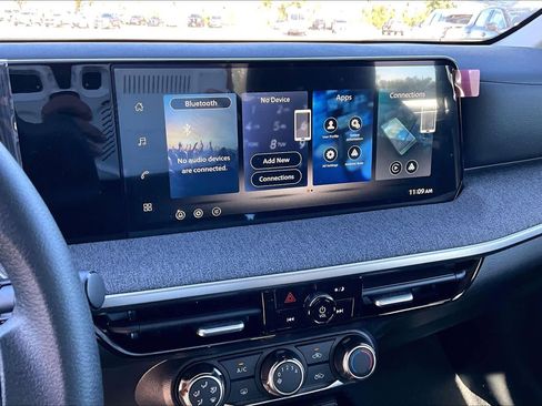 New 2026 Nissan Kicks S image 13