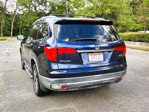 Used 2016 Honda Pilot Touring image 7