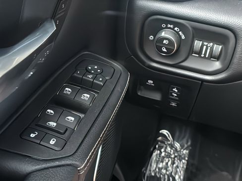 New 2026 RAM 1500 Laramie w/ Sport Appearance Package AWD/4WD image 36