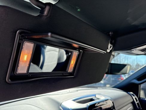 Used 2026 RAM 2500 Laramie w/ Night Edition image 36