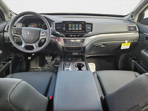 New 2025 Honda Ridgeline RTL image 16
