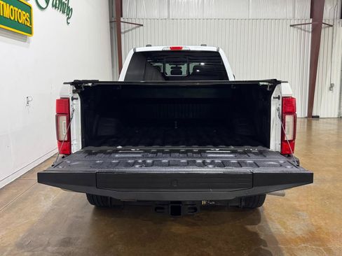 Used 2020 Ford F250 Lariat w/ Lariat Ultimate Package AWD/4WD image 59