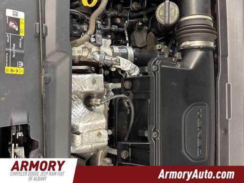 Used 2024 Jeep Compass Latitude image 40