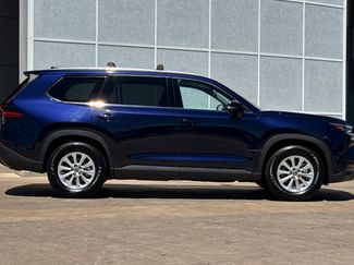 Certified 2025 Toyota Grand Highlander AWD Hybrid video 3