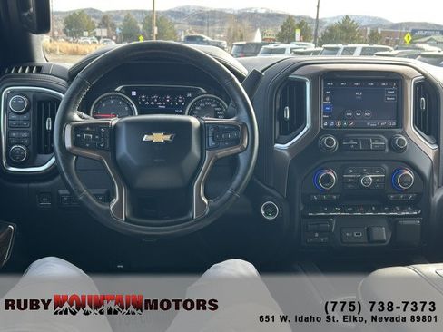 Used 2022 Chevrolet Silverado 3500 High Country w/ Technology Package image 12