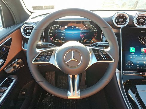 New 2026 Mercedes-Benz GLC 300 4MATIC image 17