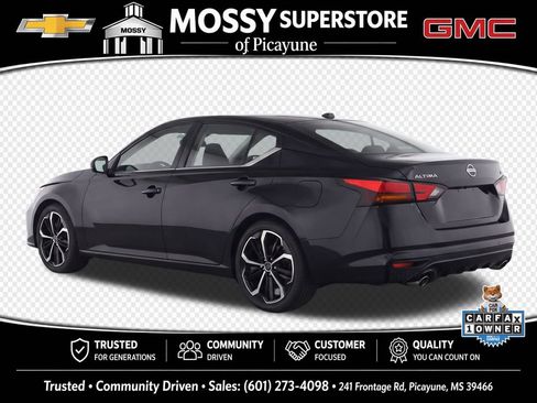 Used 2025 Nissan Altima 2.5 SR FWD image 3