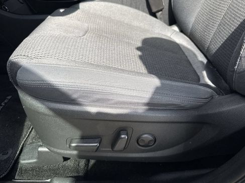Used 2021 Hyundai Santa Fe SEL AWD/4WD image 14