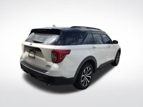 Used 2022 Ford Explorer ST-Line w/ Class IV Trailer Tow Package AWD/4WD image 5