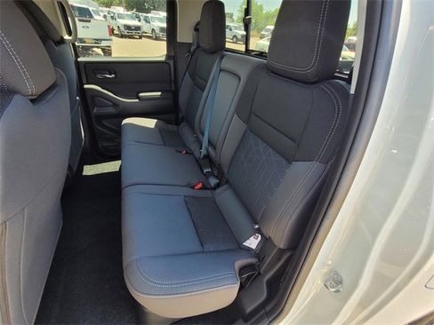 New 2026 Nissan Frontier SV w/ SV Convenience Package image 6