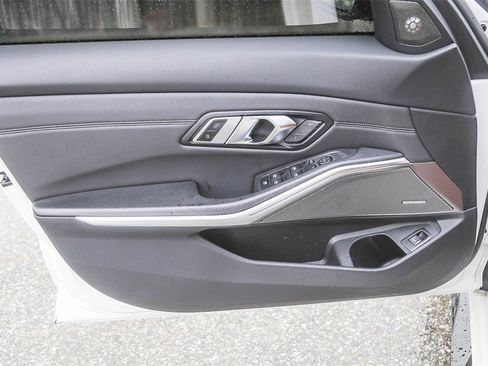 Used 2023 BMW M3 Competition image 20