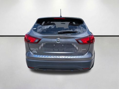 Used 2018 Nissan Rogue Sport S w/ S Appearance Package image 5