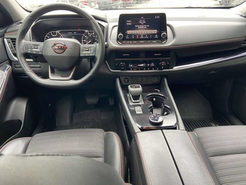 Used 2025 Nissan Rogue SV w/ Rock Creek Premium Package AWD/4WD image 12