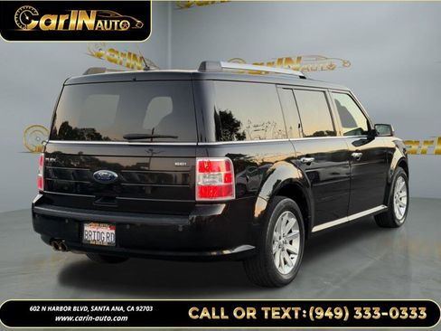 Used 2011 Ford Flex SEL w/ Rapid Spec Order Code image 5