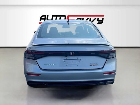 Used 2023 Honda Accord Sport image 6