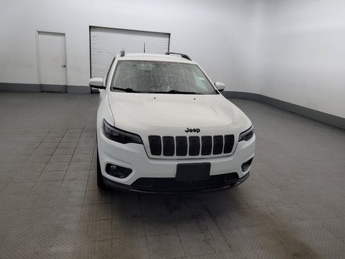 Used 2021 Jeep Cherokee Latitude Plus AWD/4WD image 14