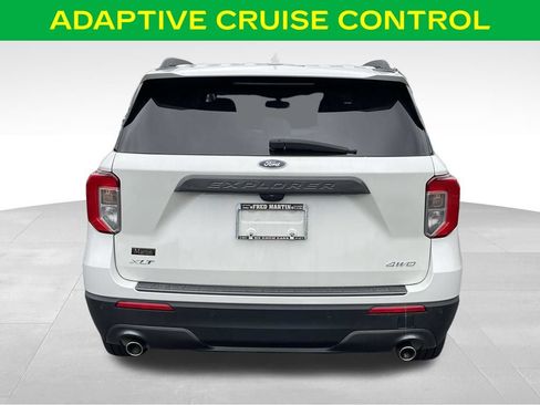 Used 2021 Ford Explorer XLT w/ Equipment Group 202A AWD/4WD image 10