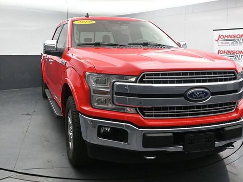 Used 2019 Ford F150 Lariat w/ Equipment Group 502A Luxury AWD/4WD image 3