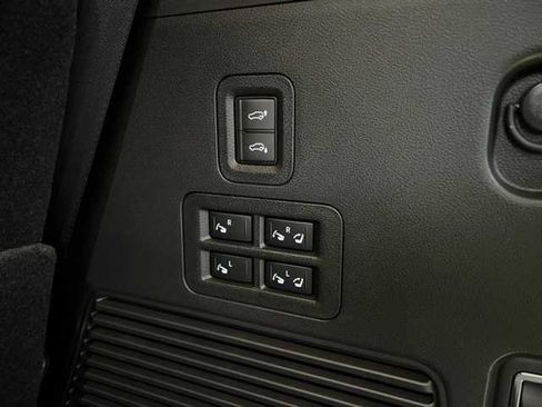 New 2025 Nissan Armada PRO-4X w/ Pro-4X Premium Package image 18