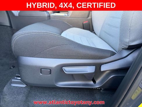 Certified 2025 Toyota 4Runner TRD Off-Road AWD/4WD image 15