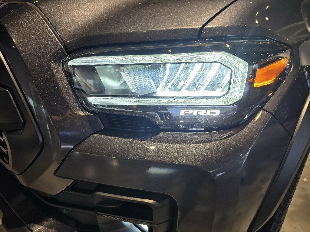 Used 2023 Toyota Tacoma TRD Pro AWD/4WD image 41