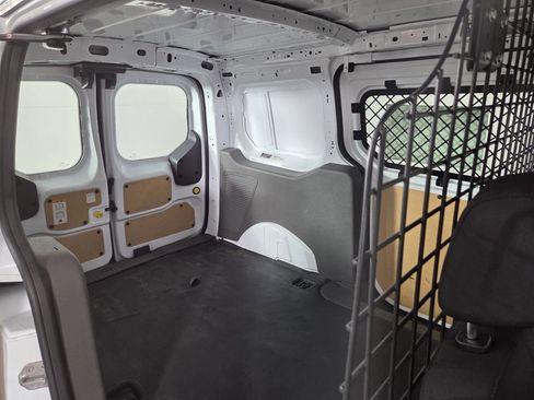 Used 2022 Ford Transit Connect XL image 28