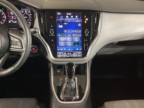 Used 2025 Subaru Outback Premium w/ Popular Package #1 image 11