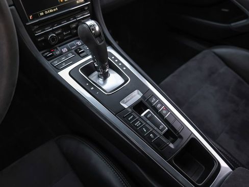 Used 2015 Porsche Boxster GTS image 21