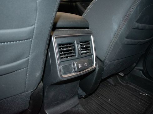 Used 2023 Subaru Forester Premium AWD/4WD image 24