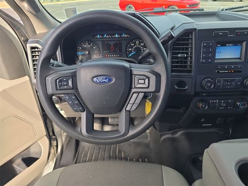 Used 2018 Ford F150 XL w/ Equipment Group 101A Mid image 10